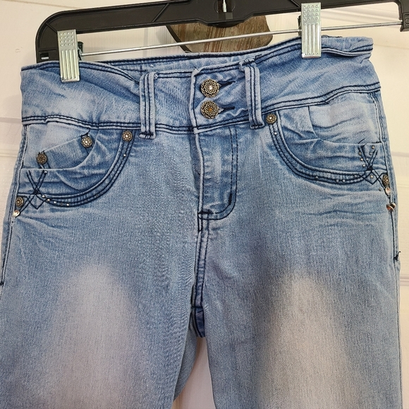 Kalowa Premium Woman's Stright Leg Denim Jeans, Size: 4 Color: Blue - Picture 5 of 11